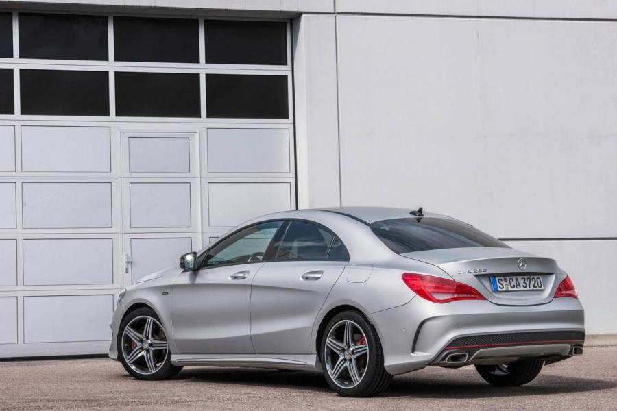  Mercedes-Benz CLA250 Sport 2013 года  (фото 3 из 15)